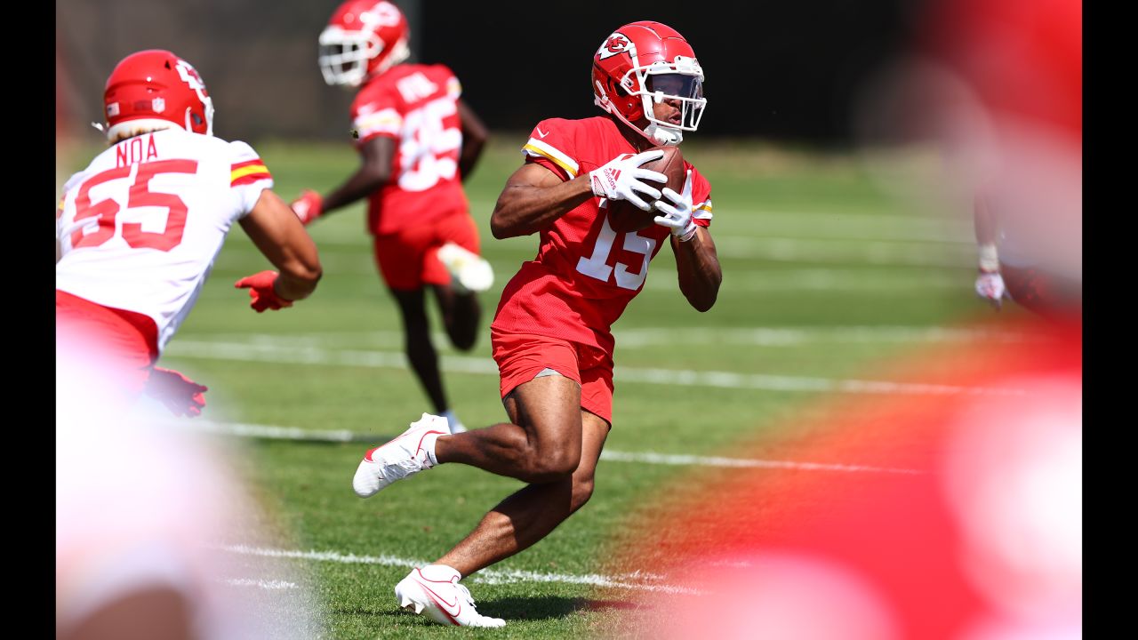 Surreal' and 'jitters': What Kansas City Chiefs' rookies said