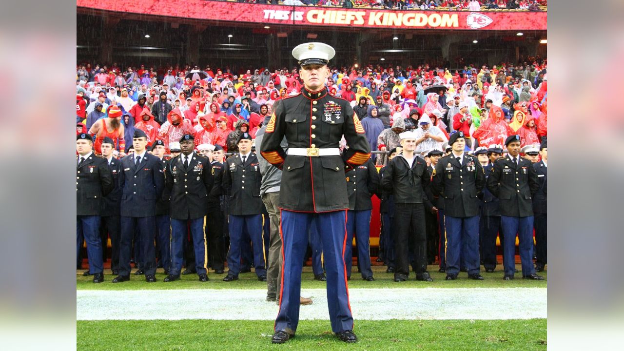 DVIDS - Images - Flag-holding Ceremony at Kansas City Chiefs Salute to  Service Game [Image 2 of 8]