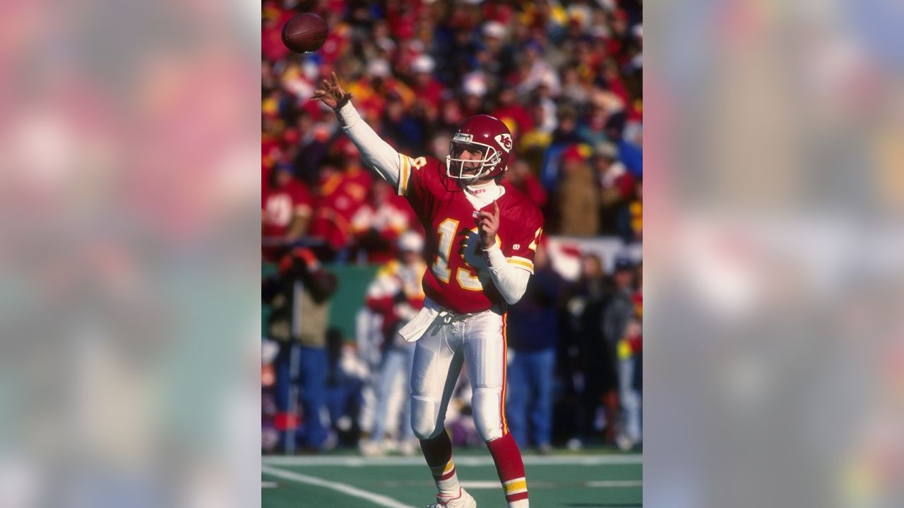 Joe Montana Kansas City Chiefs Editorial Photo - Image of sports, national:  39072616