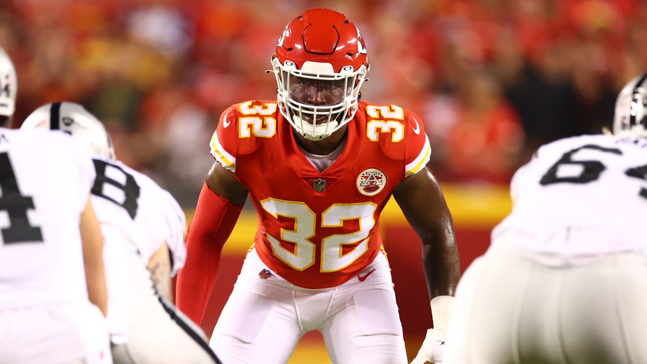 NFL 2022 Week 5: 'Monday Night Football' Las Vegas Raiders vs. Kansas City  Chiefs picks - Hogs Haven