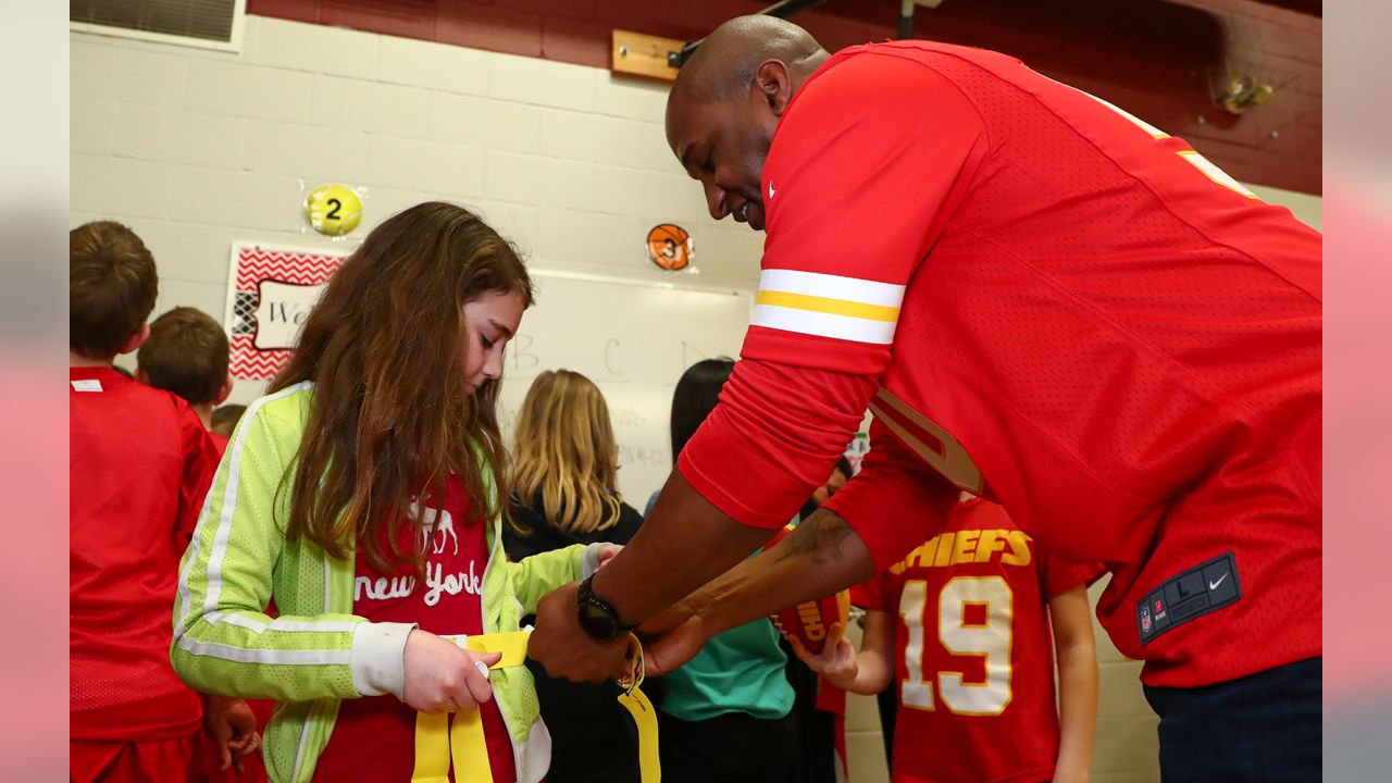 Chiefs Launch NFL FLAG Football Program at Three Local Schools, and They're  Looking to Bring it to More