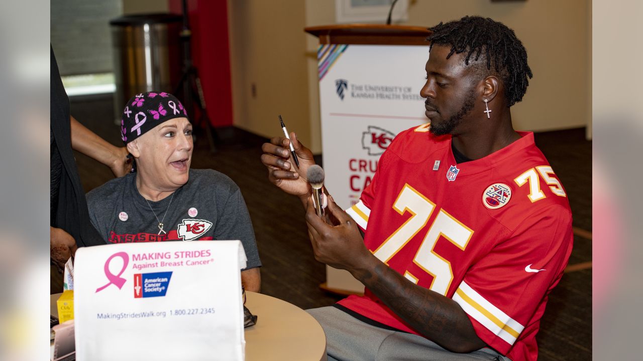 Chiefs will not exercise 2020 option on Cameron Erving - Arrowhead