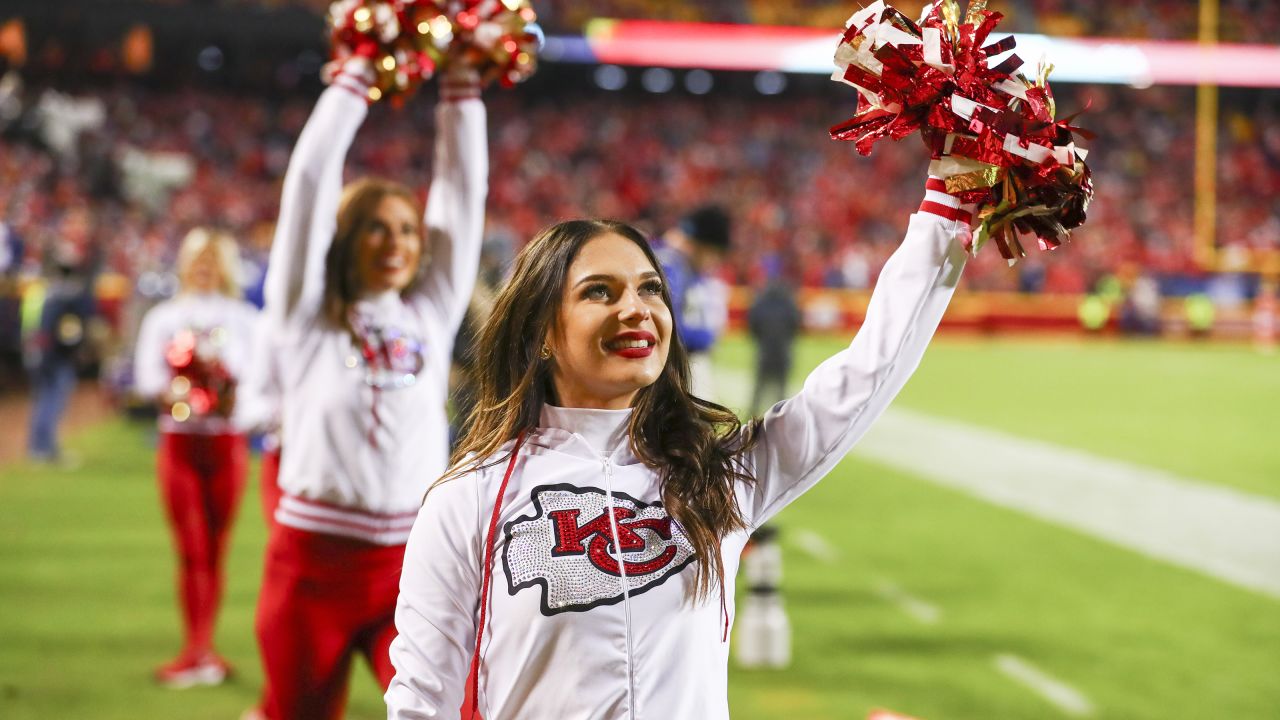 Kansas City Chiefs Cheerleaders Photos from Week 8 – Ultimate Cheerleaders