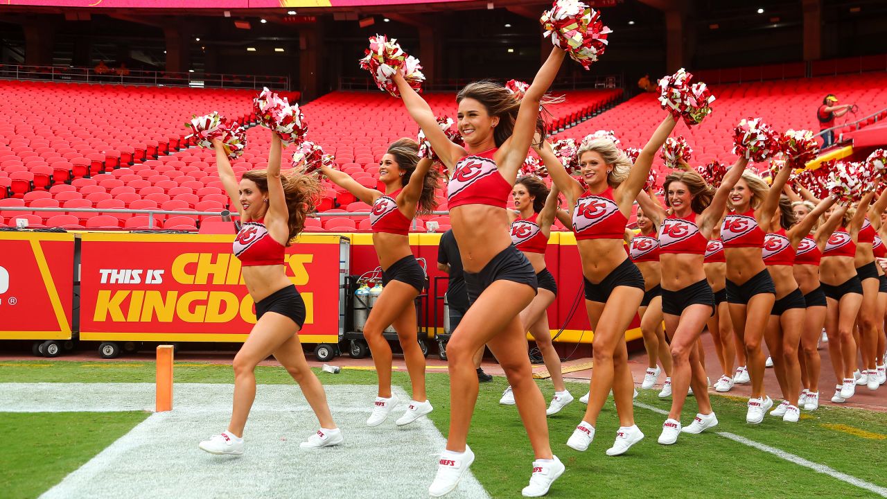 Photos: Chiefs Cheerleaders from Pre Season Week 2 vs. The