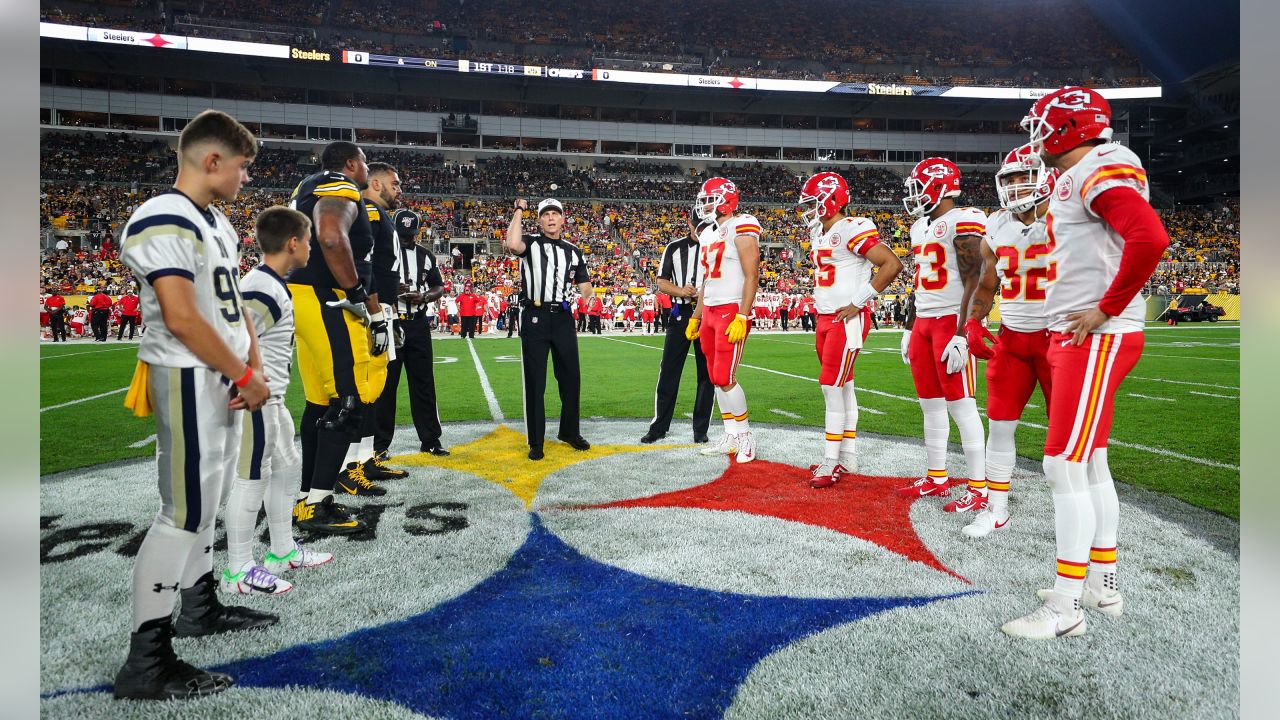 Photo Gallery: Chiefs vs. Steelers Game Action