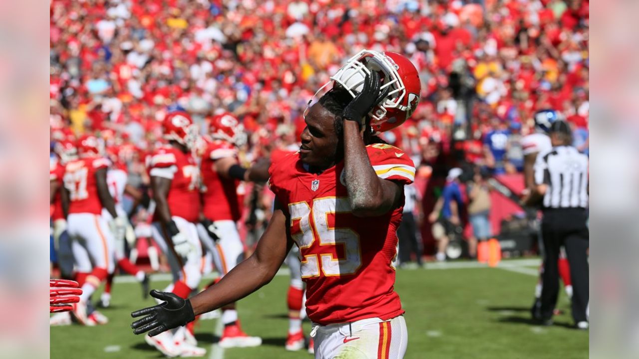 Jamaal Charles Becomes Kansas City Chiefs' All-Time Rushing Leader