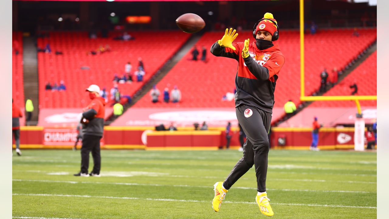 Photos: Warmups & Pregame from AFC Championship