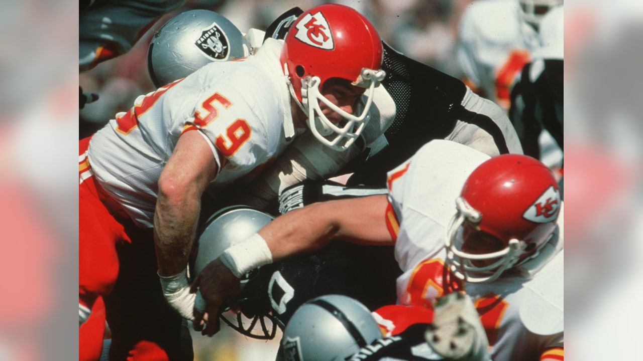 Kansas City Chiefs Vs the Oakland Raiders 1969 Editorial Stock Image -  Image of raiders, chiefs: 119258349