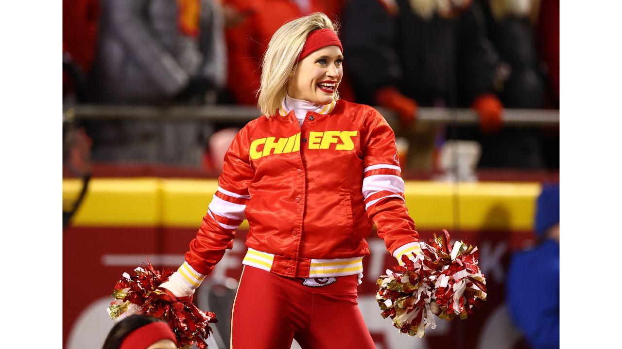 DVIDS - News - Kansas City Chiefs' cheerleaders visit Keesler