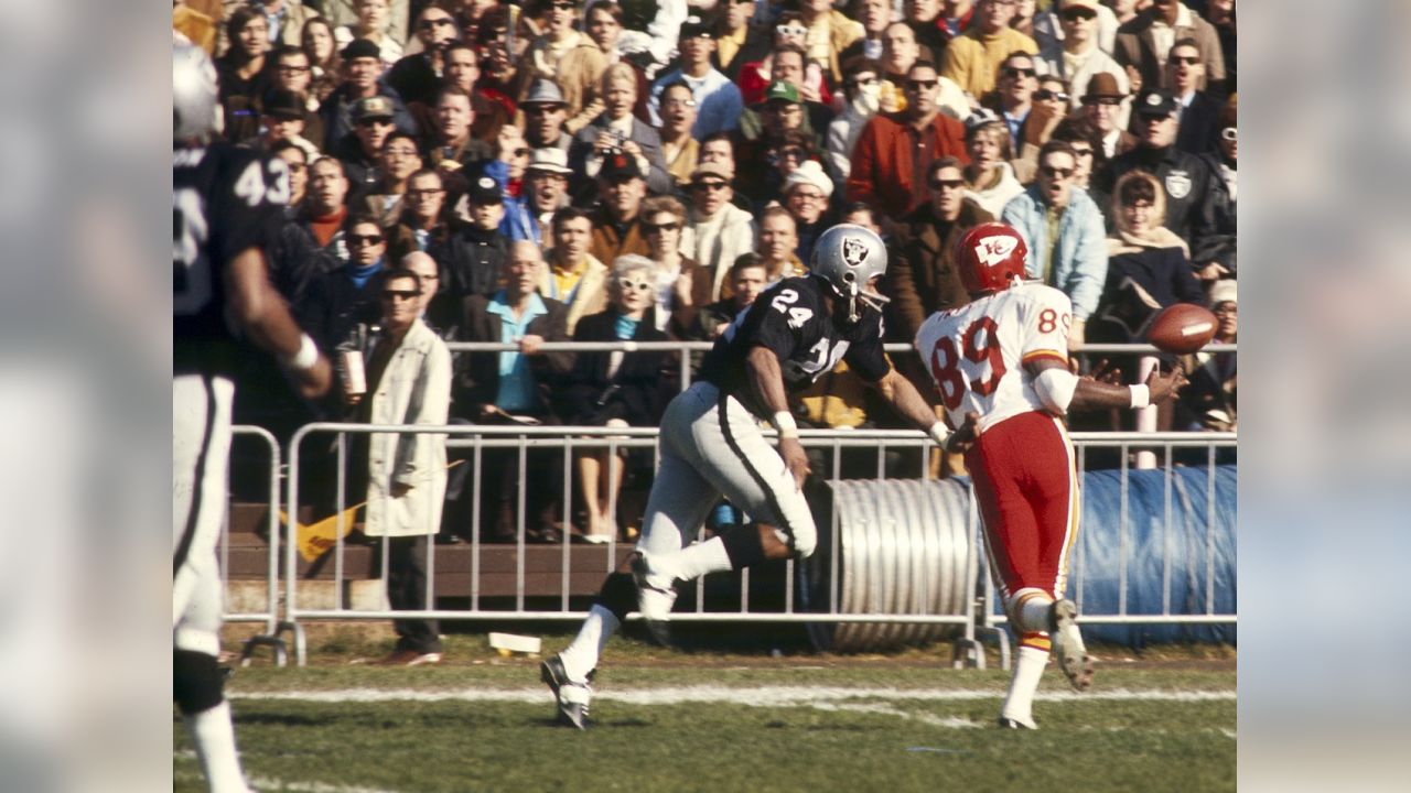 Photo Gallery: Chiefs vs. Raiders 60's and 70's