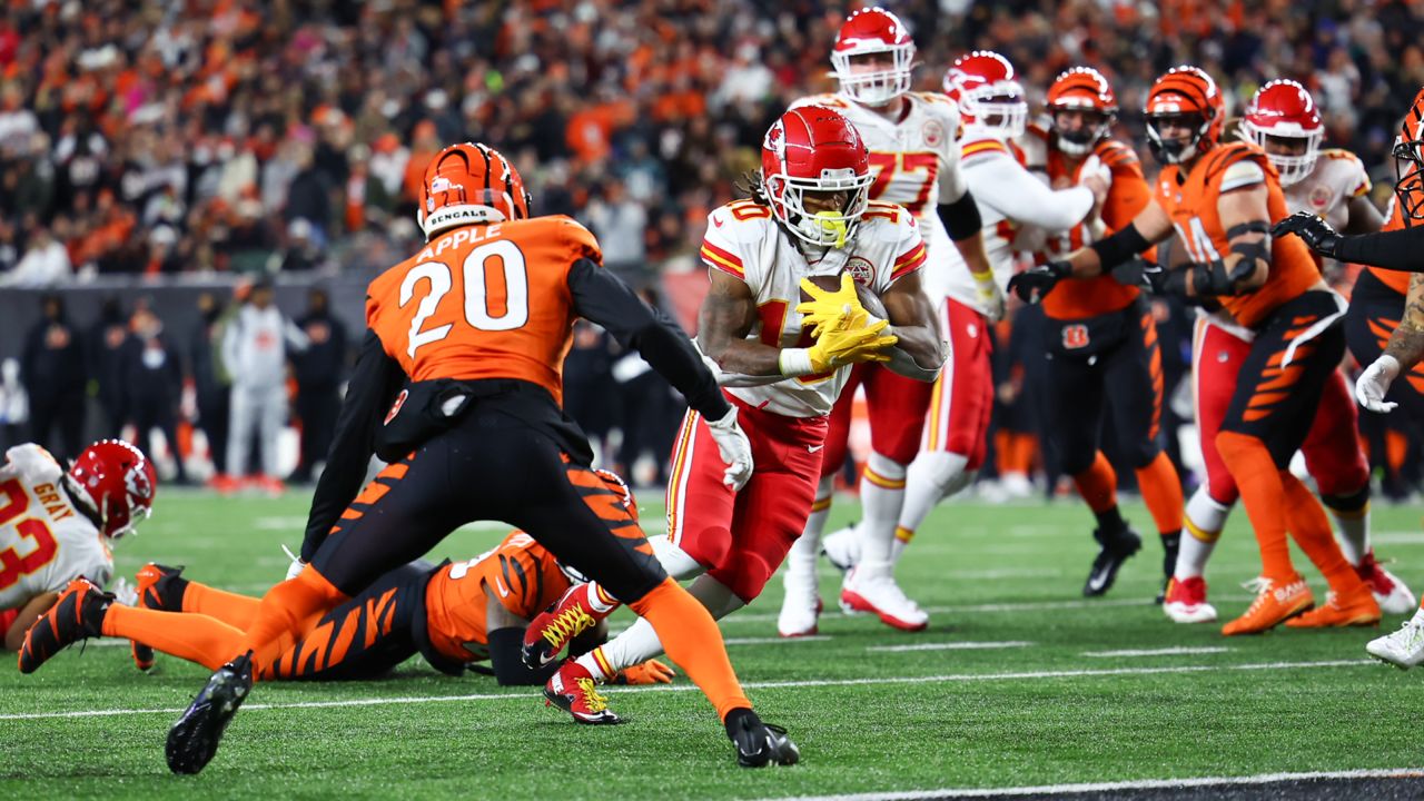 Week 13 NFL: Previewing the Kansas City Chiefs at Cincinnati Bengals  matchup - VSiN Exclusive News - News