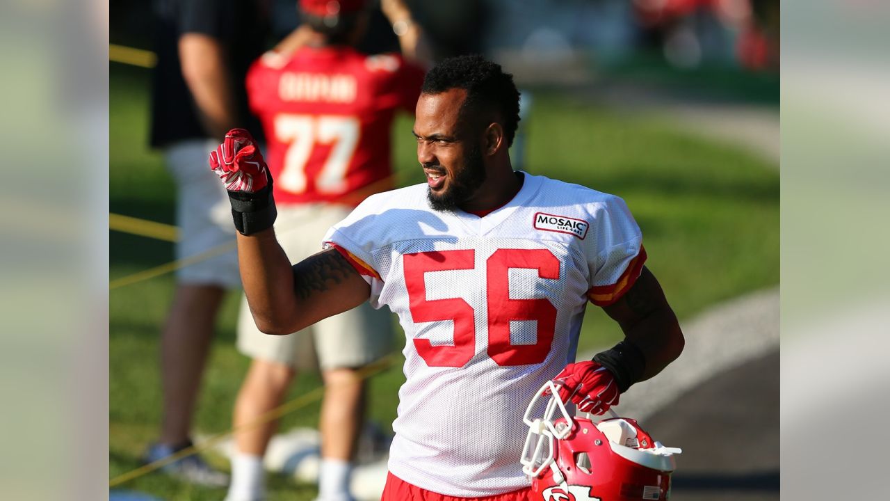 December 13, 2015: Kansas City Chiefs inside linebacker Derrick Johnson  (56) during the NFL game between the San Diego Chargers and the Kansas City  Chiefs at Arrowhead Stadium in Kansas City, MO