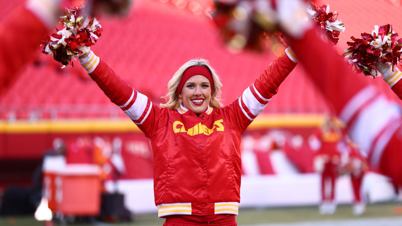 Photos: Chiefs Cheer and Entertainment from Week 10 vs. Jacksonville Jaguars