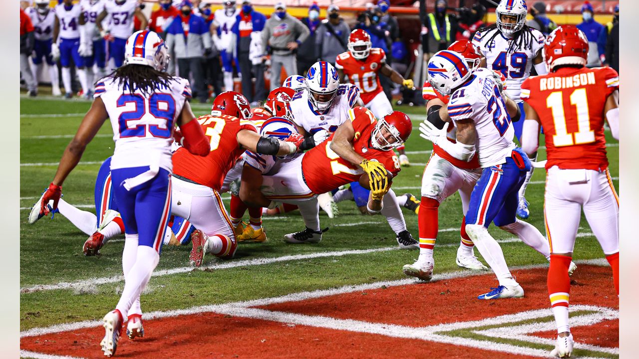 NFL Playoffs: Buffalo Bills vs. New Kansas City Chiefs game photos