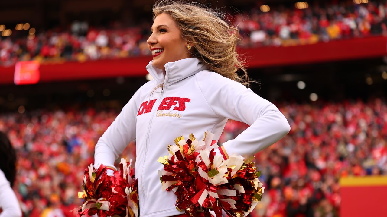 Photos: Chiefs Cheer and Entertainment from Week 12 vs. Los Angeles Rams