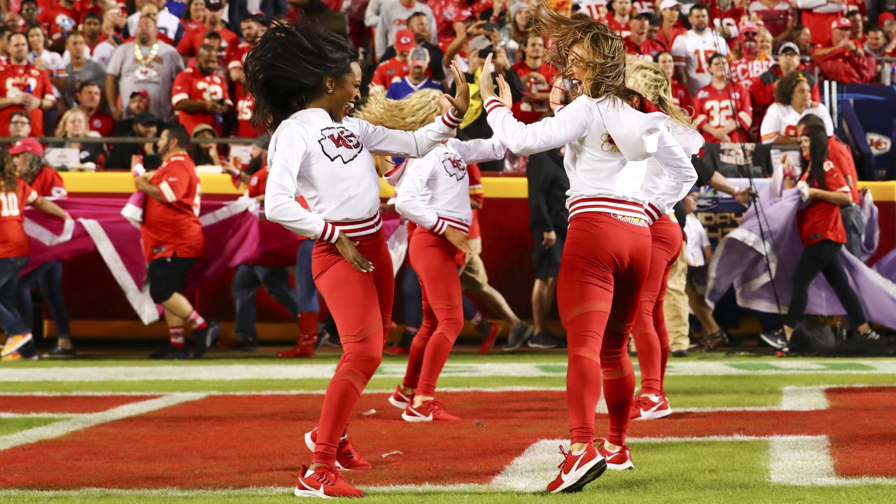 Photos: Chiefs Cheerleaders from Week 5 vs. Buffalo Bills