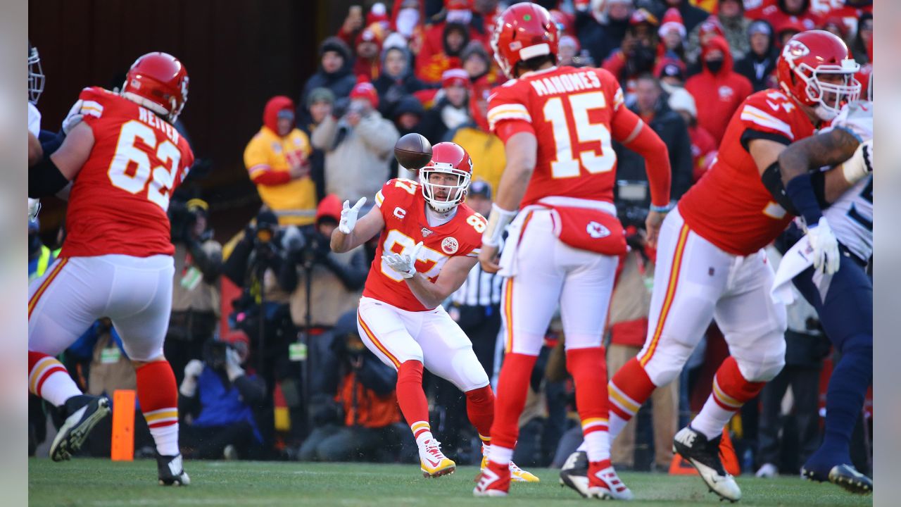 Photo Gallery: Chiefs vs. Titans AFC Championship Game Action