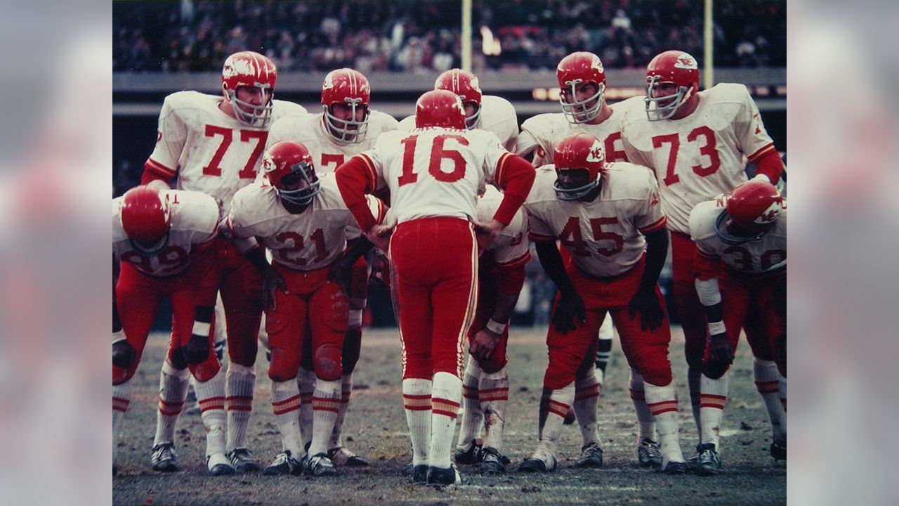 347 Len Dawson Chiefs Stock Photos, High-Res Pictures, and Images