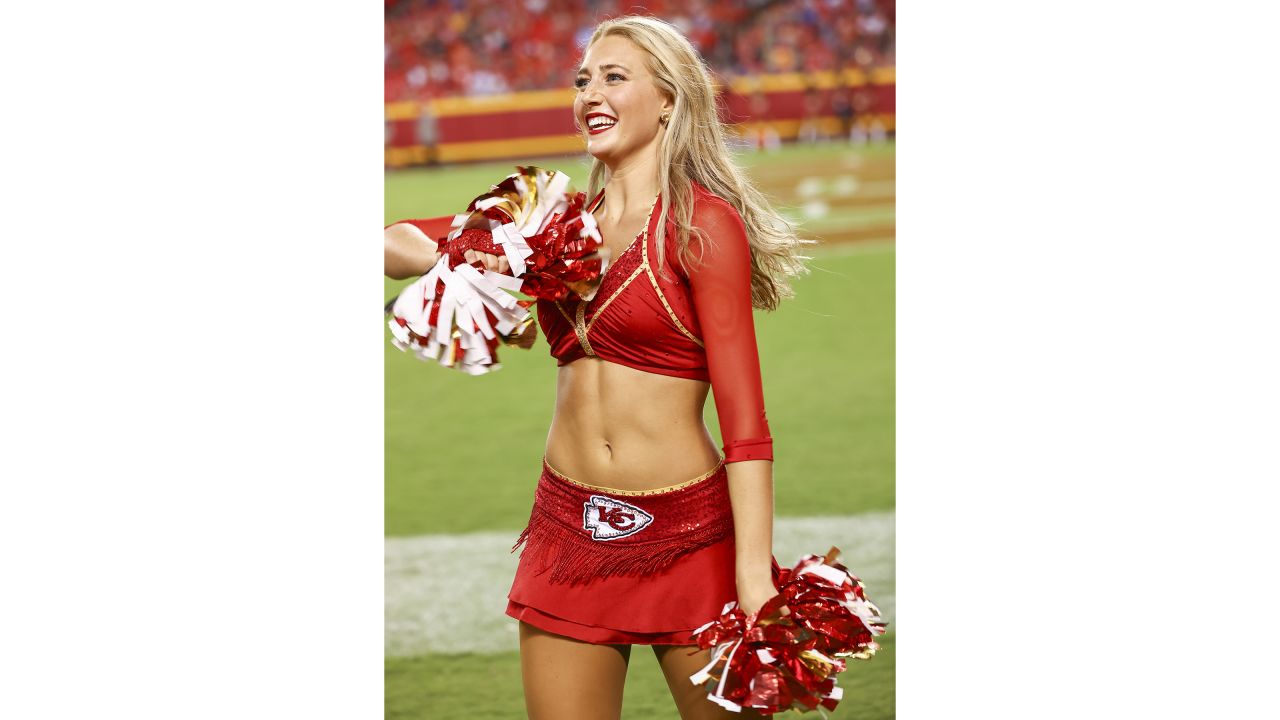 Kansas City Chiefs Cheerleaders Photos from Preseason Week 3 – Ultimate  Cheerleaders