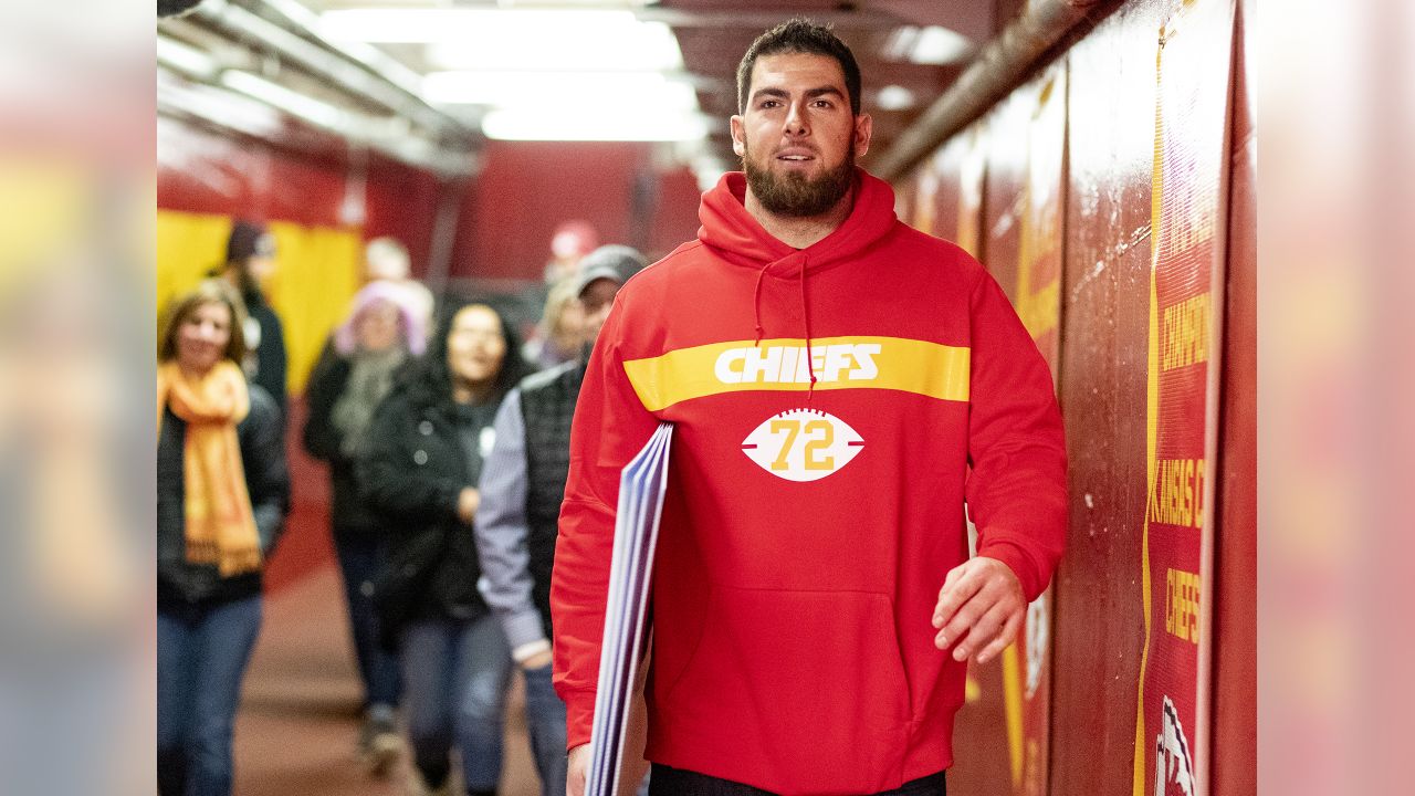 Chiefs' Fisher feeling welcome in Kansas City