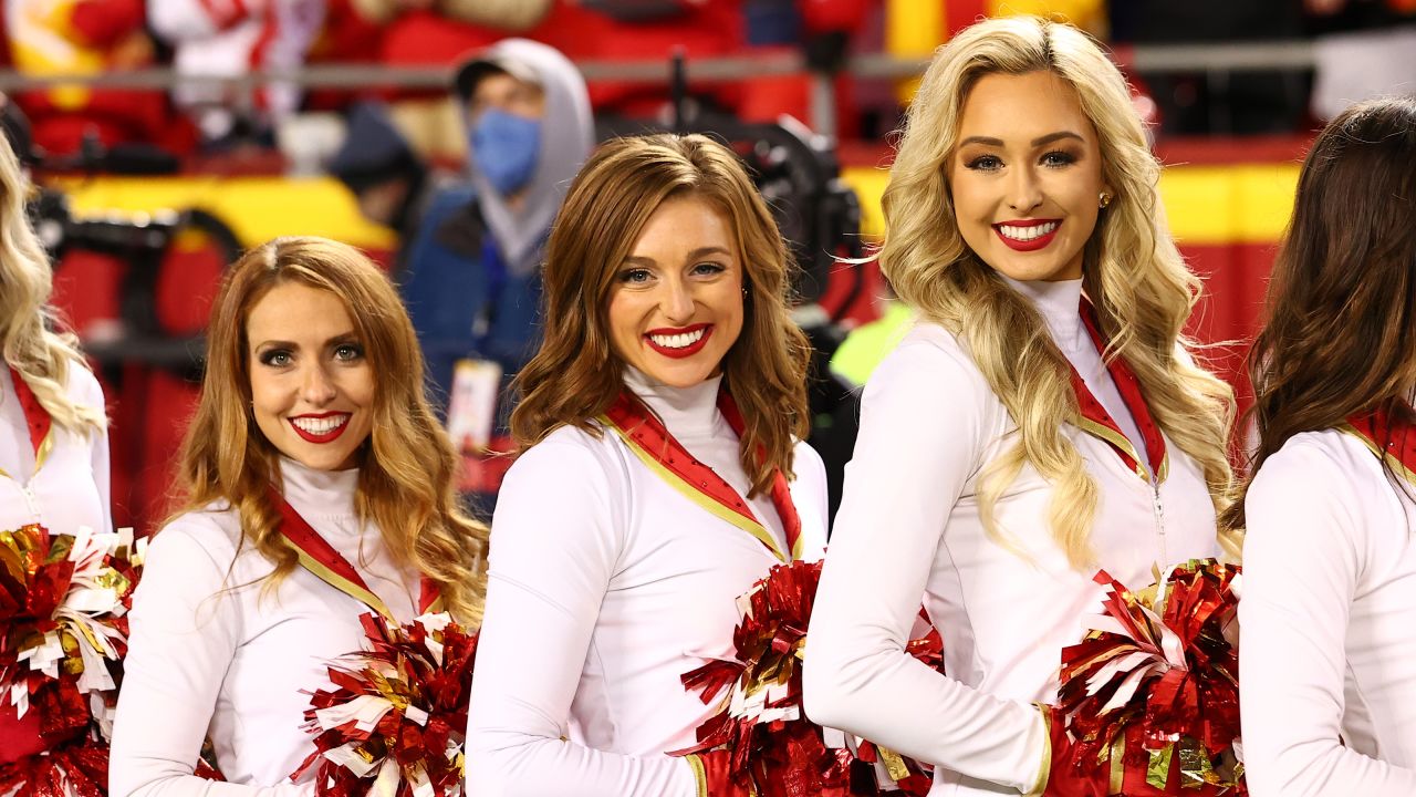 Photos: Chiefs Cheerleaders from Week 8 vs. New York Giants