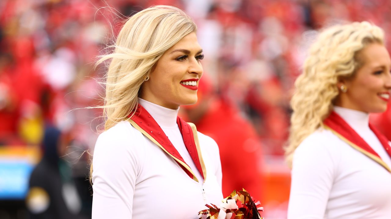 Kelsey, Skylar, and Elizabeth are - The Kansas City Chiefs