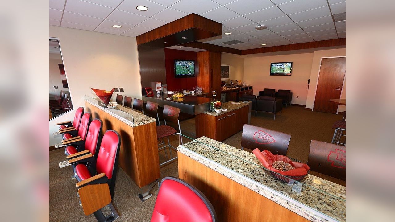 Chiefs debut premium suite called The Huddle at Arrowhead Stadium