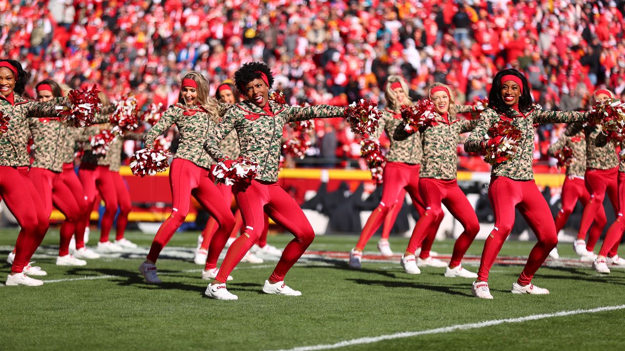 Photos: Chiefs Cheer and Entertainment from Week 10 vs. Jacksonville Jaguars