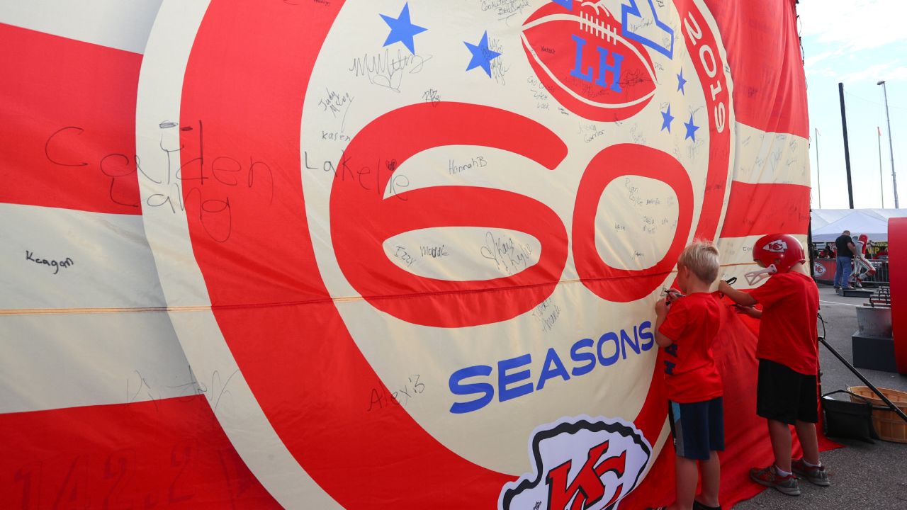 Chiefs Share Unforgettable Memories with Kids at Training Camp During the  Helmet Walk 