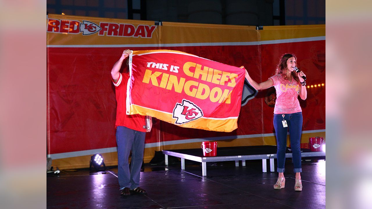 Red Friday at Union Station - KC Parent Magazine