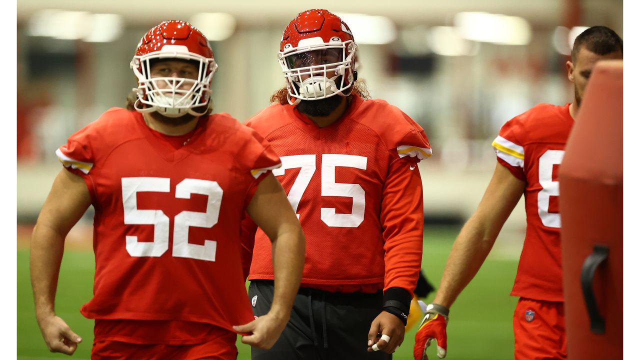 Kansas City Chiefs Linemen Creed Humphrey And Trey Smith Use T-Shirts To  Build Brand