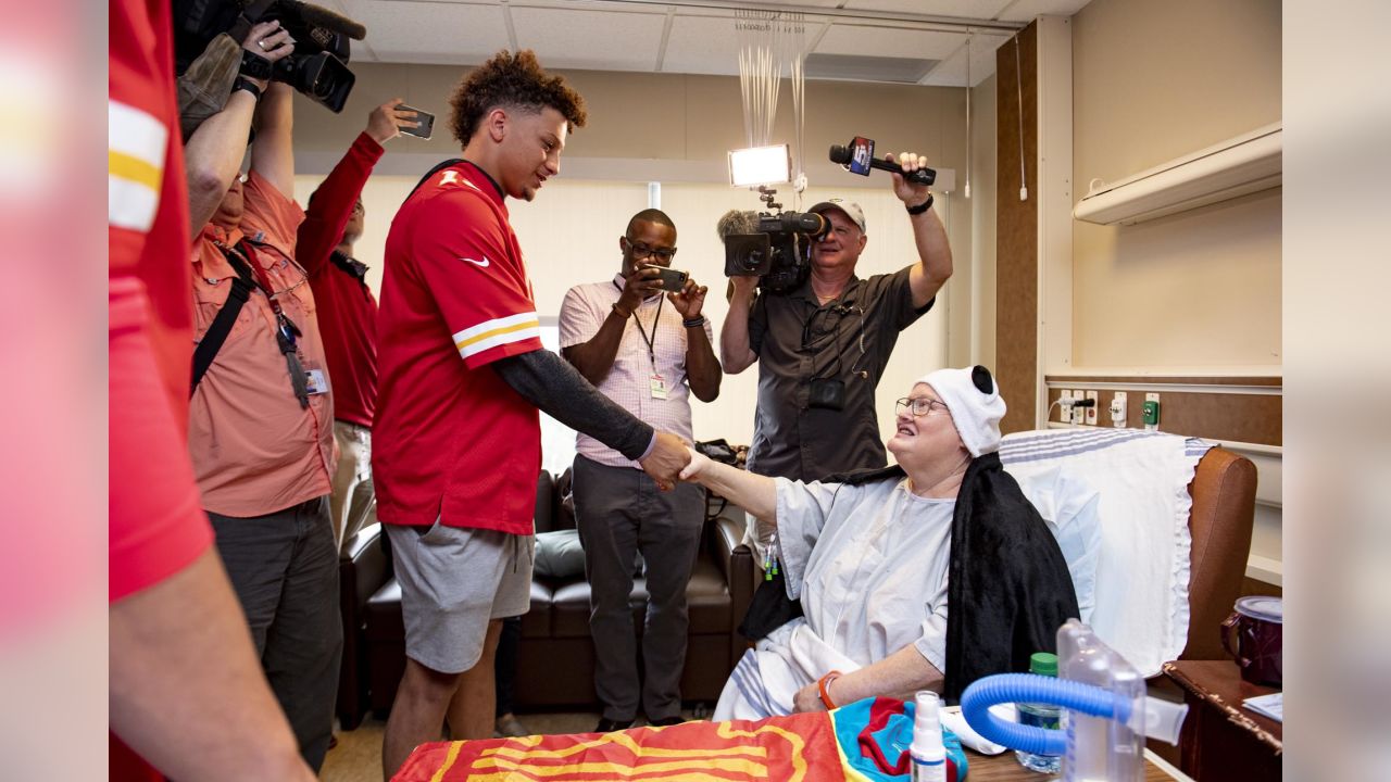 Patrick Mahomes on Visiting The University of Kansas Health System: “It's Inspirational”