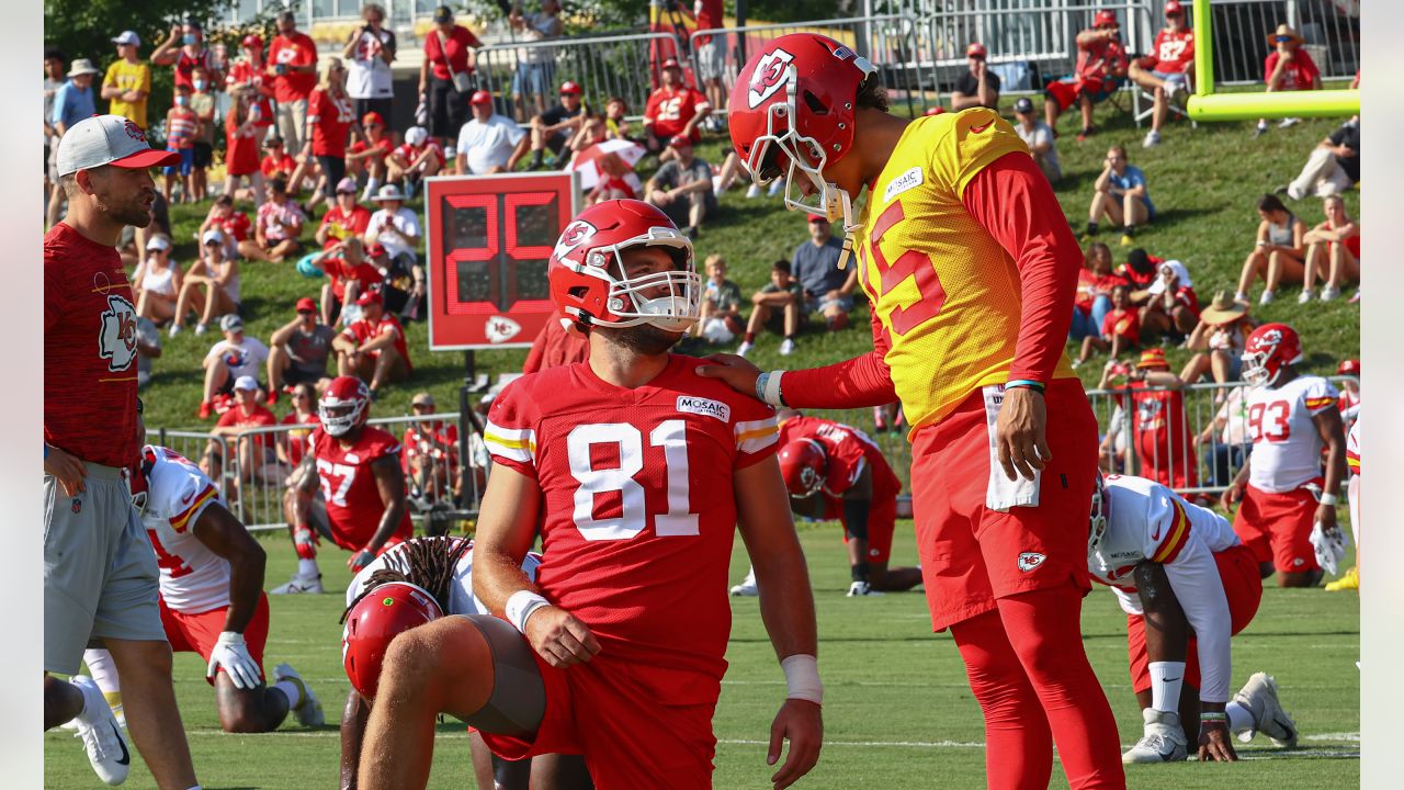 Patrick Mahomes steps in to stop fight as Kansas City Chiefs' training camp  hits boiling point