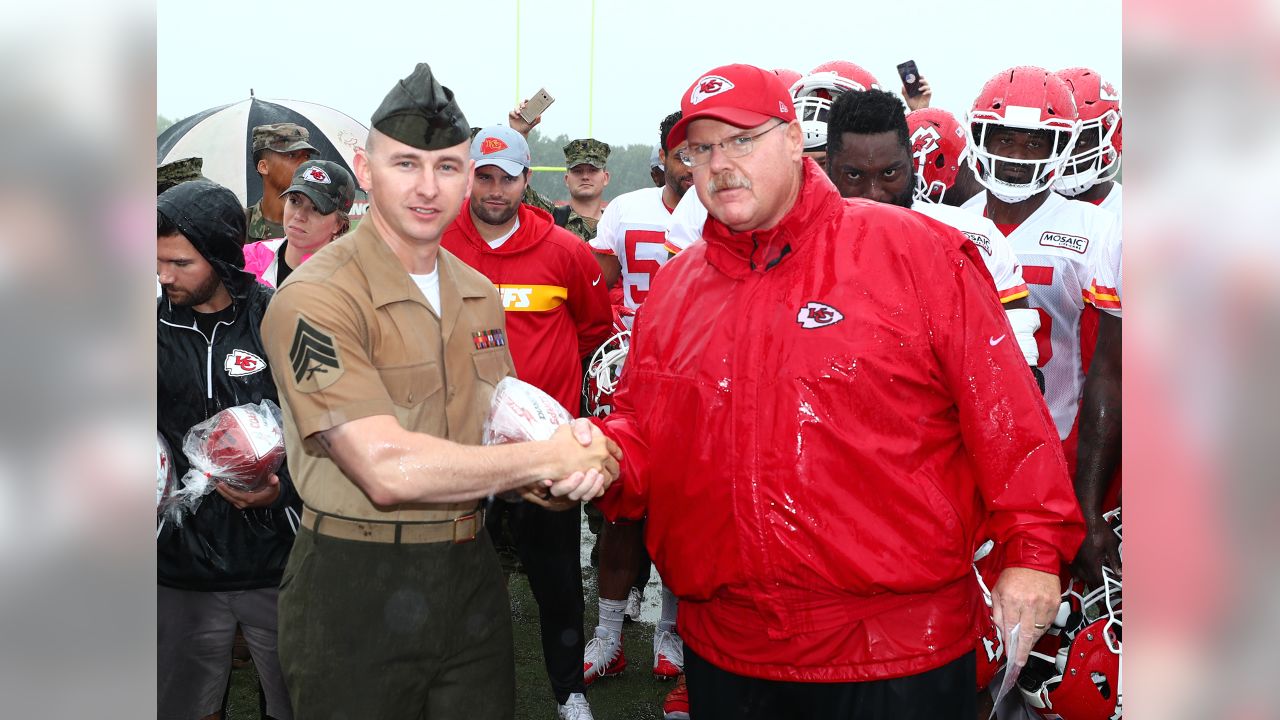 File:Chiefs Military Appreciation Day (2882821).jpg - Wikipedia