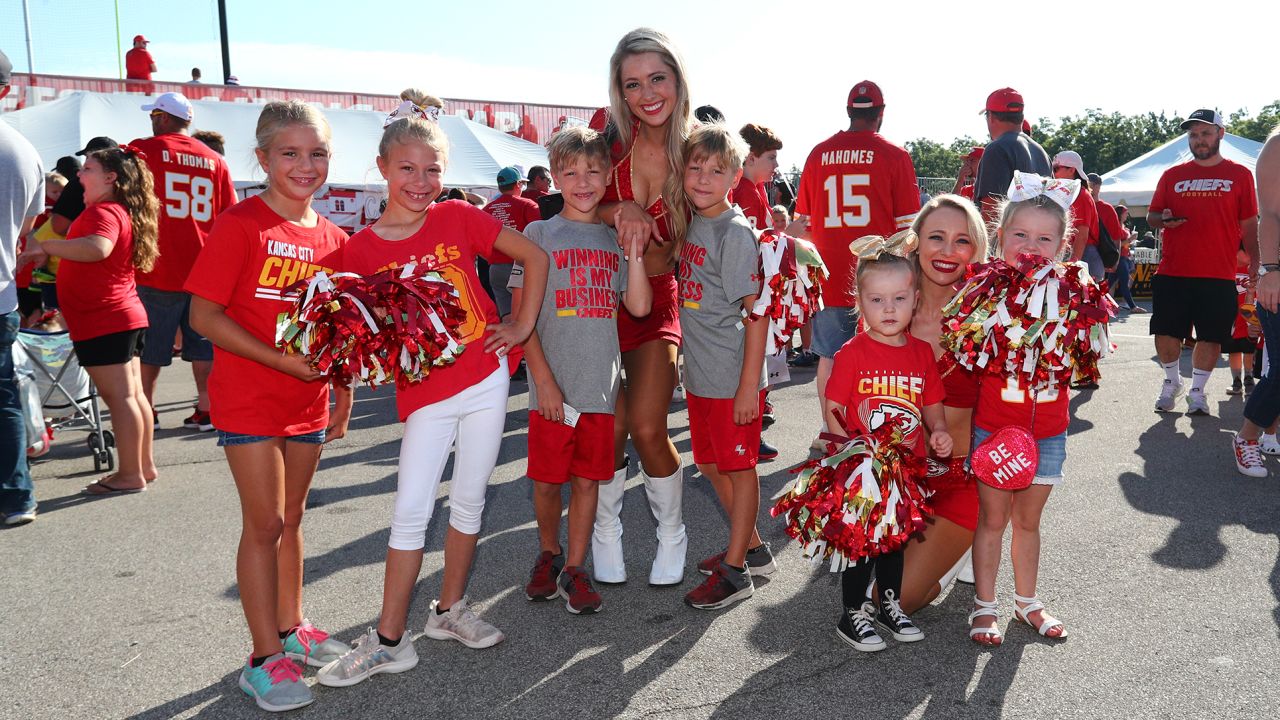 Chiefs Training Camp hosts annual Family Fun Day, Local News