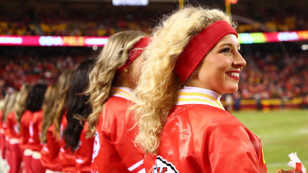 Photos: Chiefs Cheerleaders from Wild Card Round vs. Pittsburgh