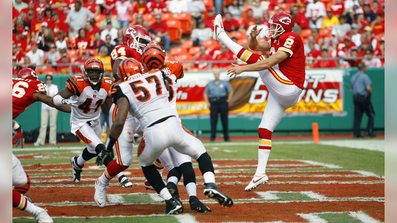 Kansas City Chiefs punter Dustin Colquitt wears a Salute to