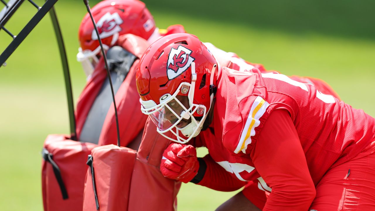 Surreal' and 'jitters': What Kansas City Chiefs' rookies said