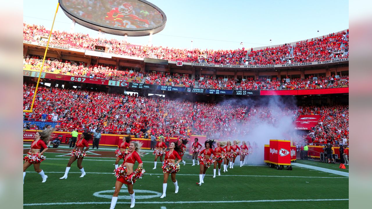 DVIDS - Images - KC-135 performs flyover at Kansas City Chiefs game