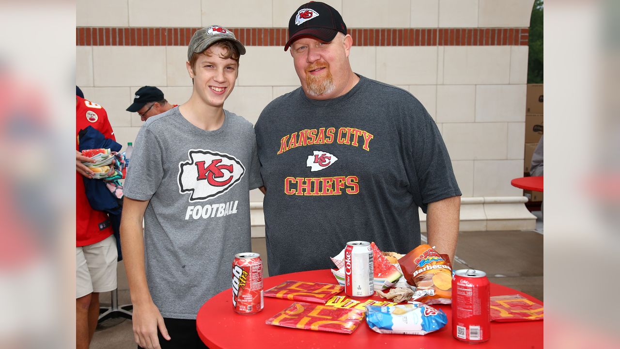 Chiefs take special care of 'season-ticket members'