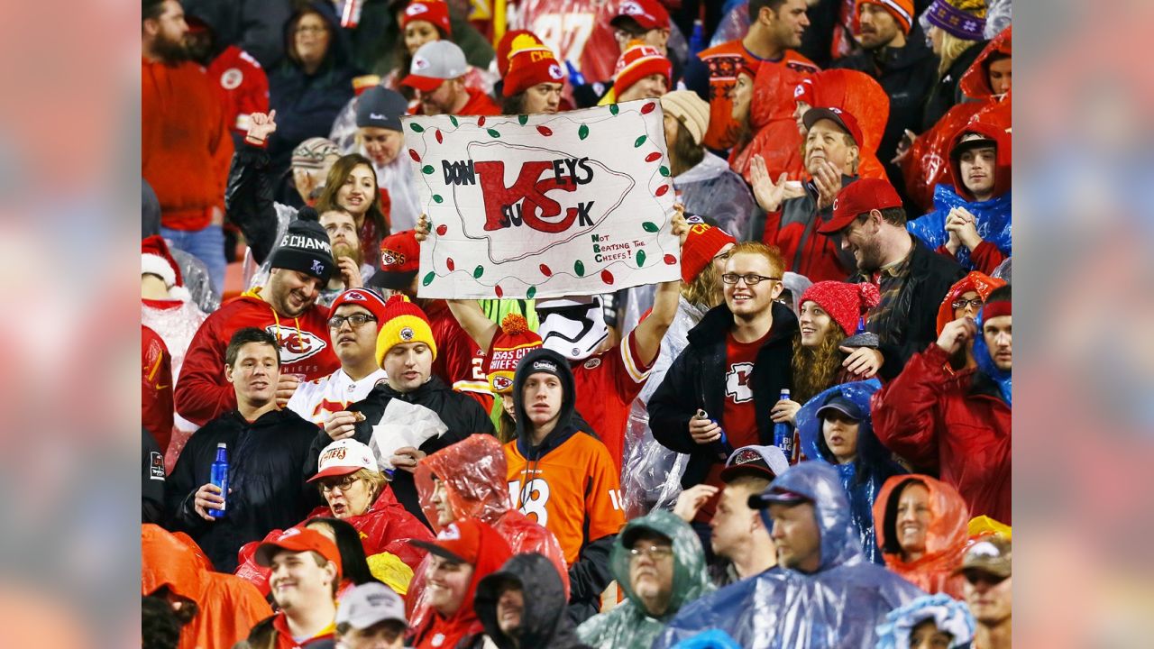 Photo Gallery: Best Of Chiefs Fans Holiday Signs