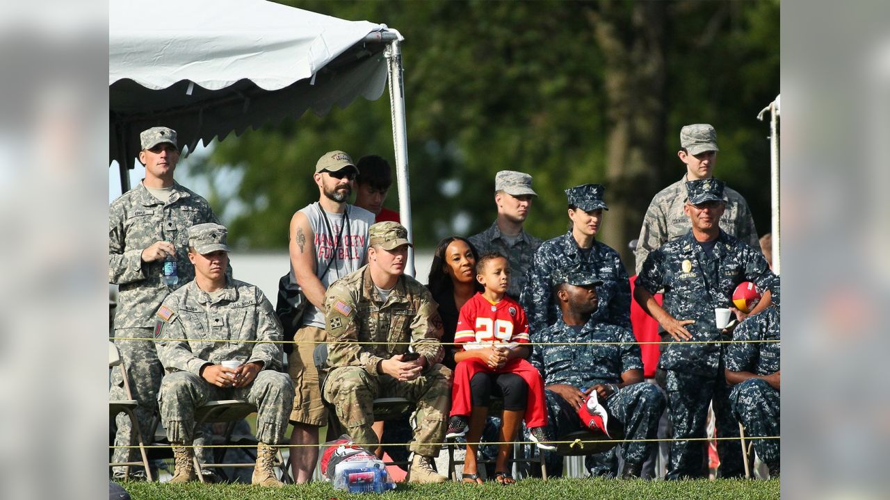 File:Kansas City Chiefs host military appreciation day during training camp  (3).jpg - Wikipedia