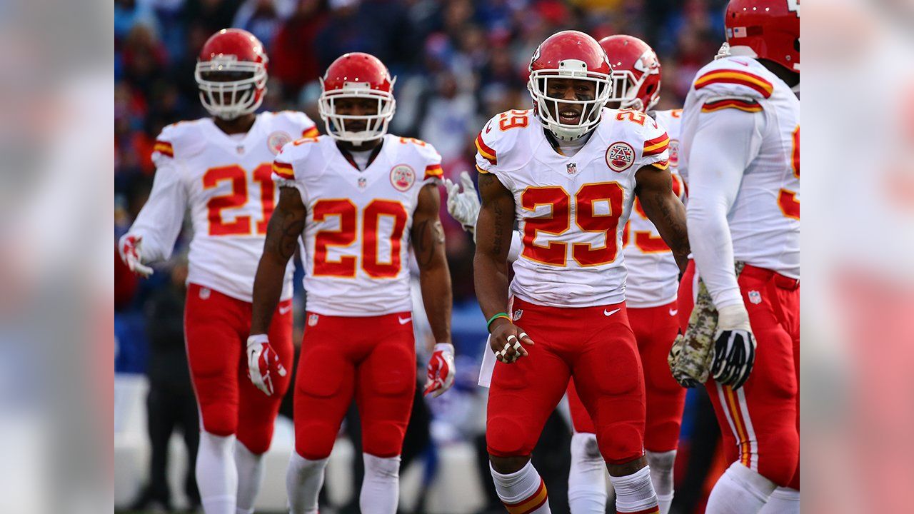 7,285 Bills V Chiefs Stock Photos, High-Res Pictures, and Images - Getty  Images