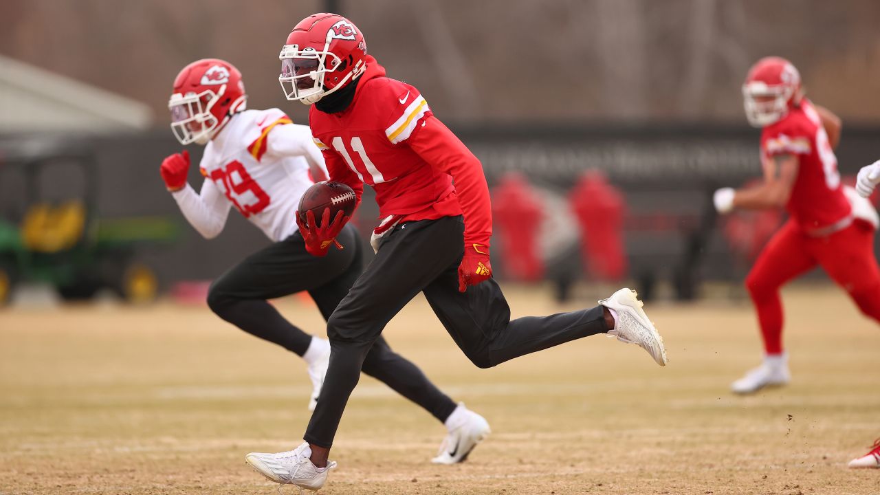 Chiefs News: Jerrion Ealy 'Stood Out' at Minicamp, Per Report