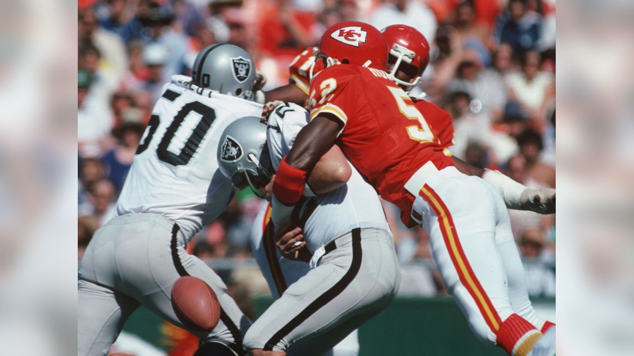 Photo Gallery: Chiefs vs. Raiders 60's and 70's