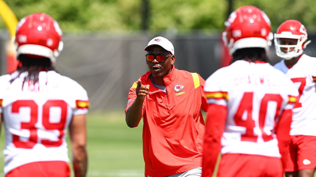 Surreal' and 'jitters': What Kansas City Chiefs' rookies said