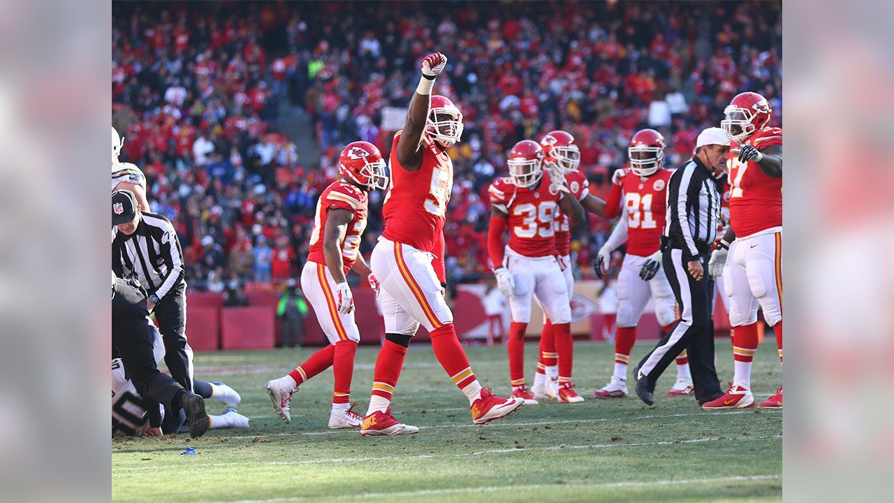 13,096 Chiefs Chargers Stock Photos, High-Res Pictures, and Images - Getty  Images