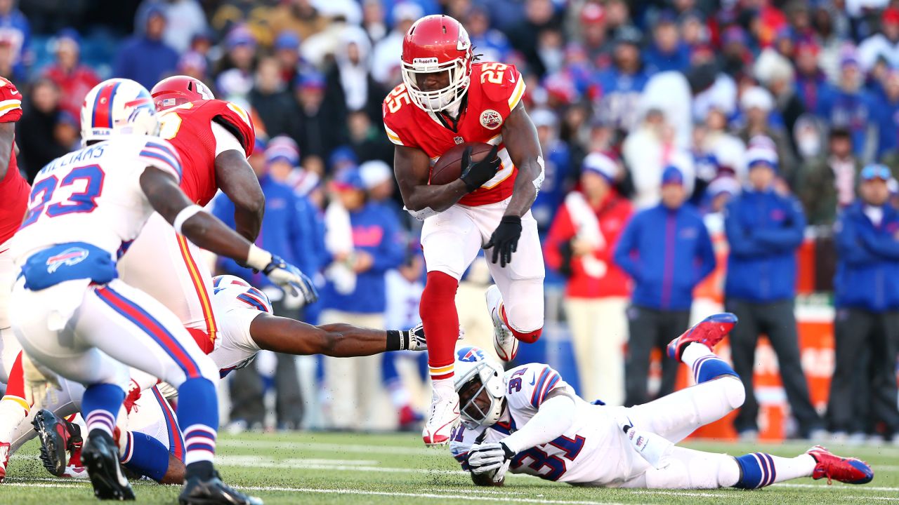 Photos: The Best Moments in Chiefs vs. Bills History