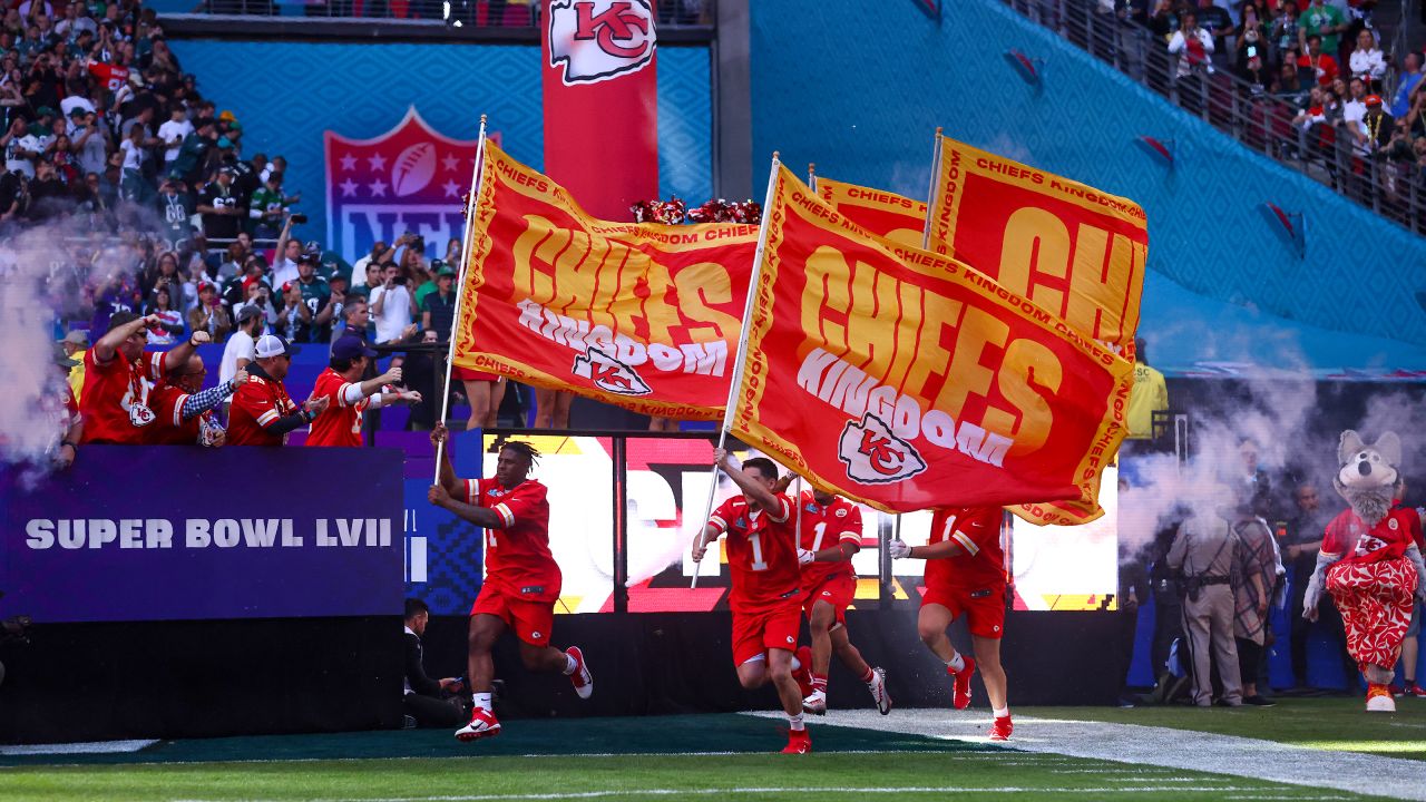 Photos: Chiefs Cheer On Tuesday of Super Bowl LVII Week