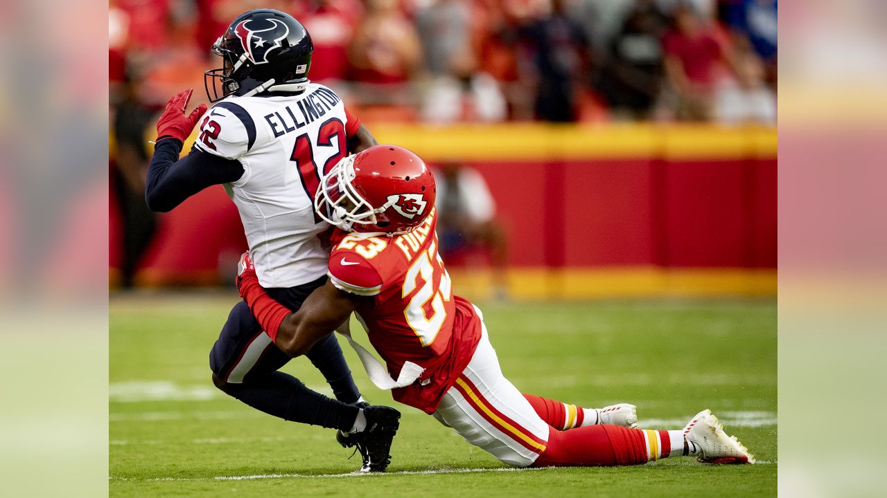 Photo Gallery: Chiefs vs. Texans Game Action